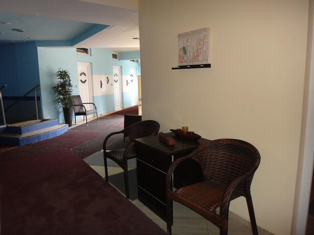 9 Queens Spa Hotel لوترا إديبسو المظهر الخارجي الصورة