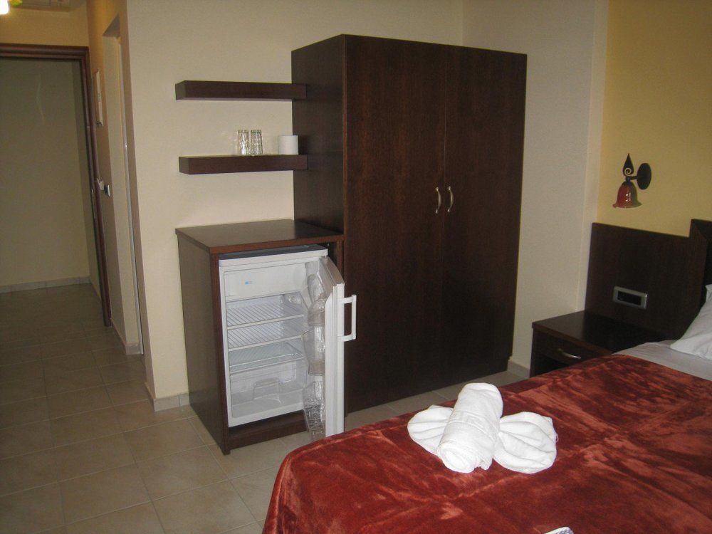 9 Queens Spa Hotel لوترا إديبسو المظهر الخارجي الصورة