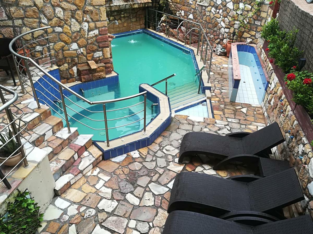 9 Queens Spa Hotel لوترا إديبسو المظهر الخارجي الصورة